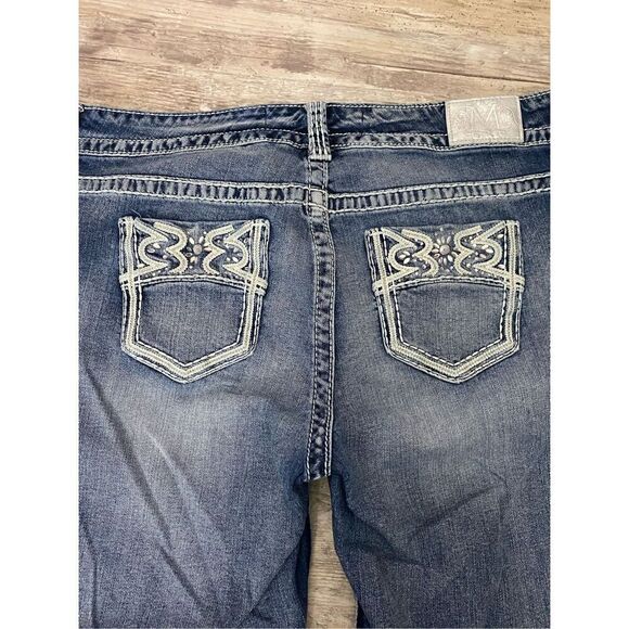 Maurice’s Premium Capri Jeans Rhinestone Embroidered Women’s Sz 16 Regular - Picture 5 of 7